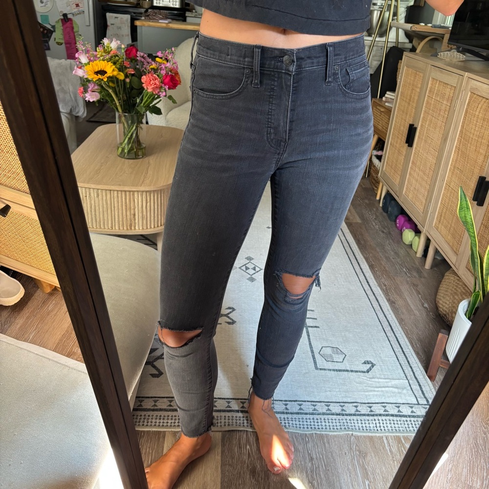 Madewell | Size 27 | Charcoal 9 Inch High Rise Skinny Jeans